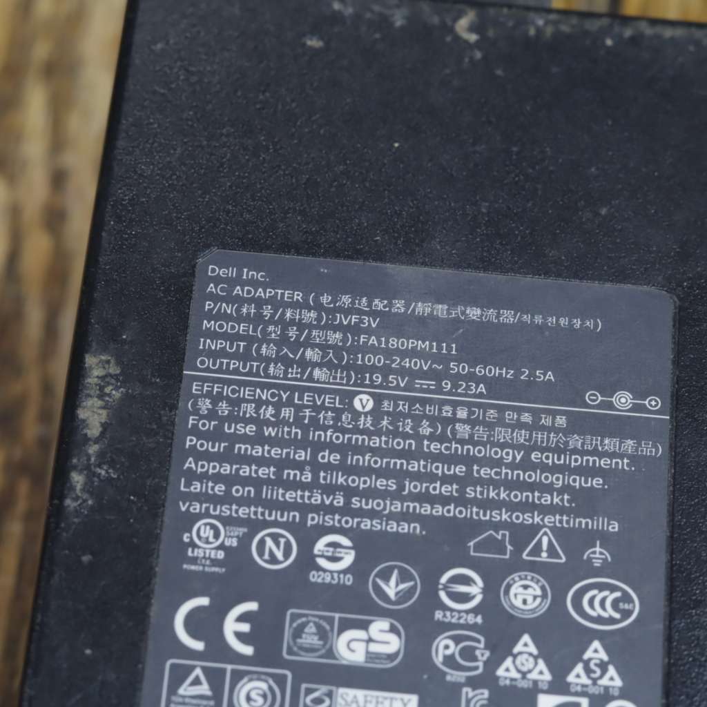 Dell Power 180W Adapter 19.5V 9.23A - FA180PM111