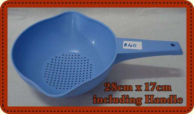 Tupperware  Strainer