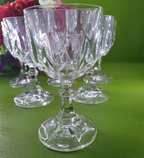 Large Crystal Wine Glasses made in Italy (6)