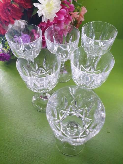 Large Crystal Wine Glasses made in Italy (6)