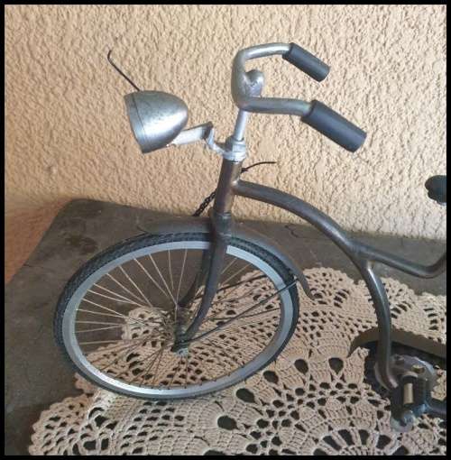 Metal Display Bicycle