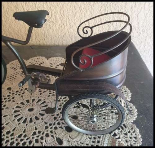 Metal Display Bicycle