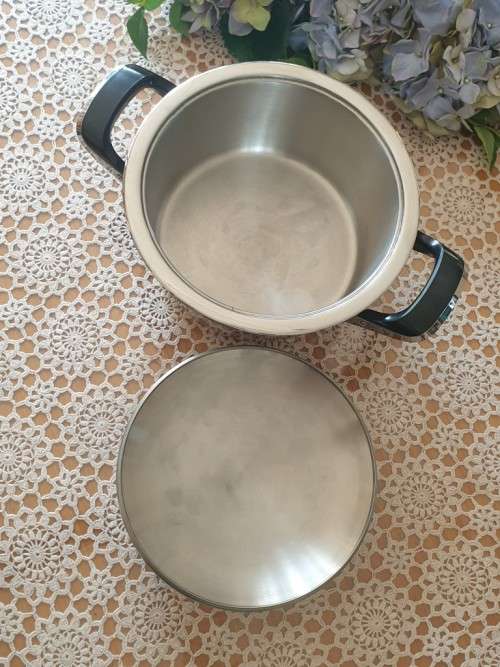 20 CM GOURMET SUPER HIGH AMC Pot (Reduced)