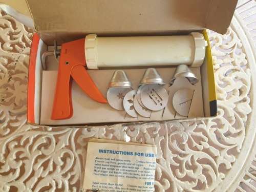 Vintage Biscuit and Icing Gun