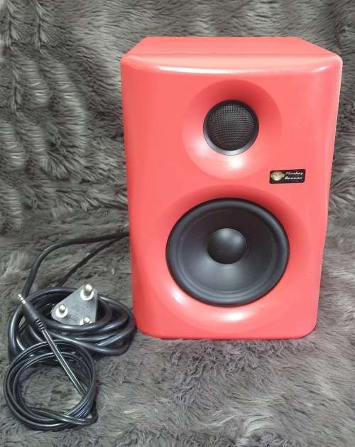 Monkey Banana Gibbon 5 red (Like New hardly used) PERFECT WORKING ORDER!!!