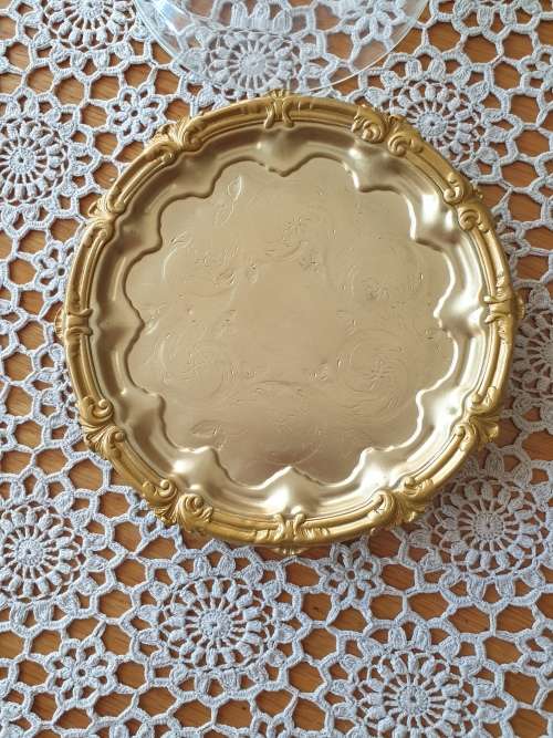 Heavy Metal Tray with Glass Dome