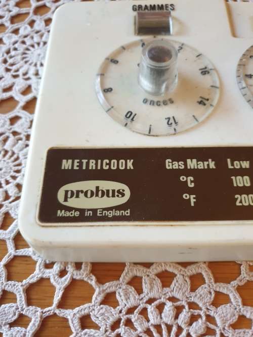 vintage plastic metricook probus made in England
