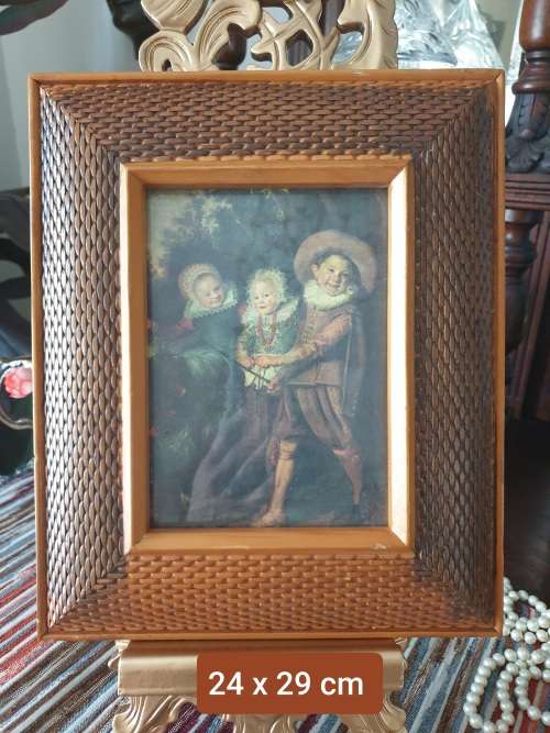 3 Photo Frames, size on photos