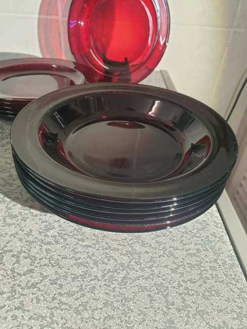 RARE FIND    Red selenium nanoparticle-infused glass dinner set  ....EXCELLENT CONDITION