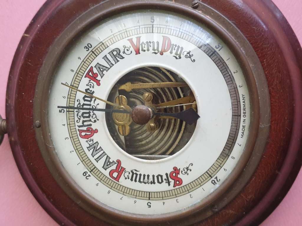 Barometer for Your Collection| DECOR | VINTAGE | BARGAIN!!