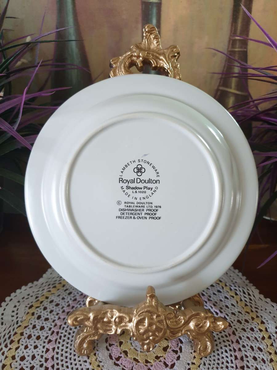 Royal Doulton Side Plates | set of 6 | Like New |