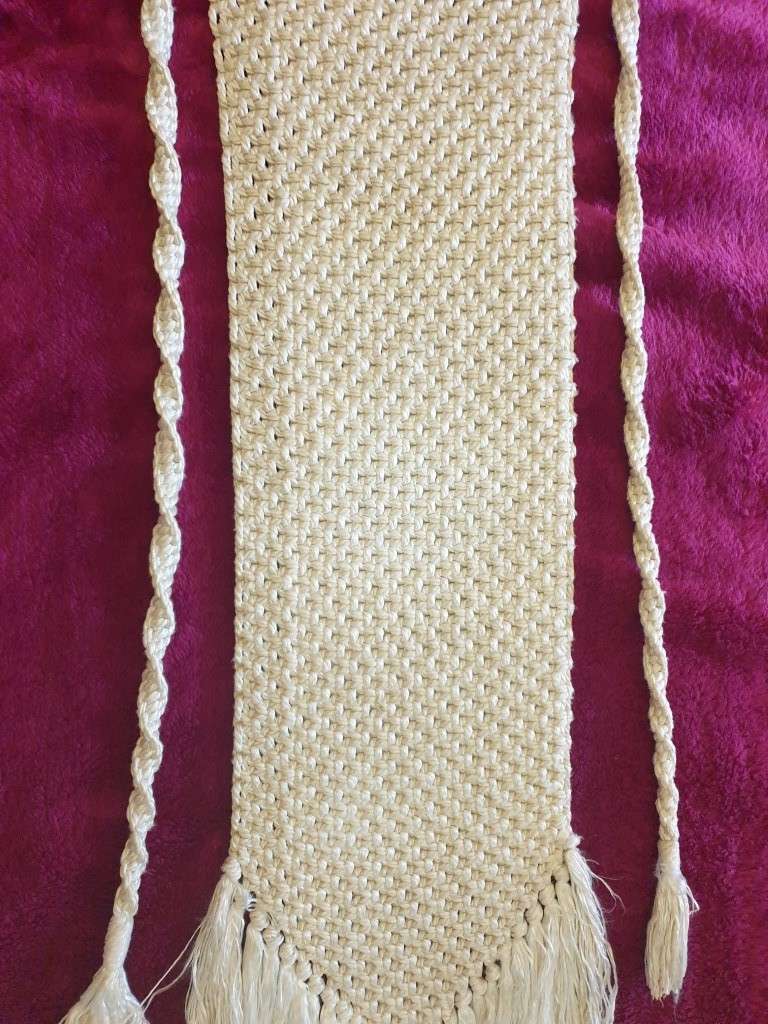 Macramé  | 88 X 39 CM WIDE | VINTAGE | GOOD CONDITION |