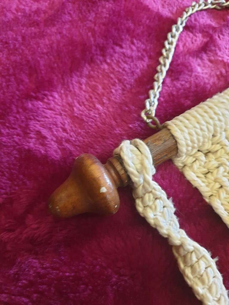 Macramé  | 88 X 39 CM WIDE | VINTAGE | GOOD CONDITION |