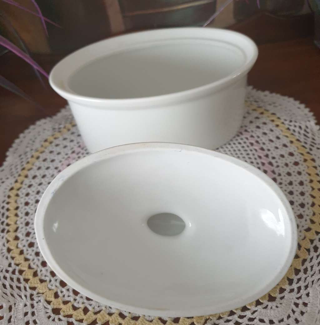 FRENCH WHITE Paté DISH