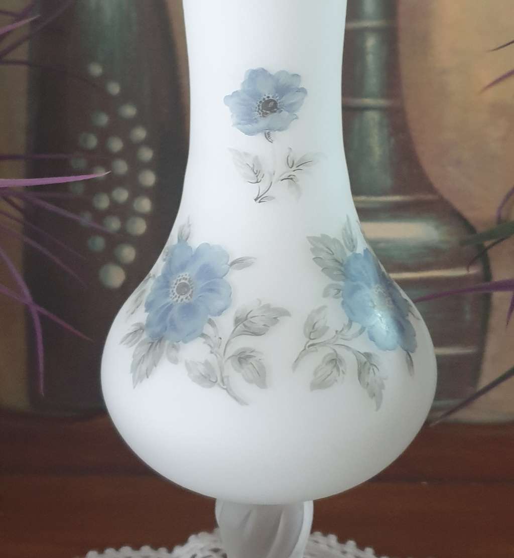 Stunning Vase for Your Collection