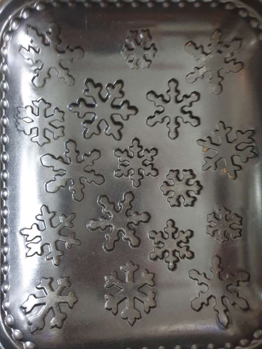 NORDIC WARE  SNOWFLAKE PAN | PURCHASED IN THE USA |