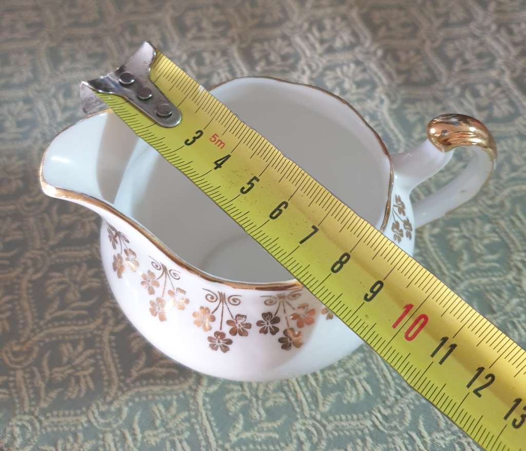 COLCLOUGH RIDGWAY POTTERIES BONE CHINA | SET WITH CAKE PLATE | ENGLAND |