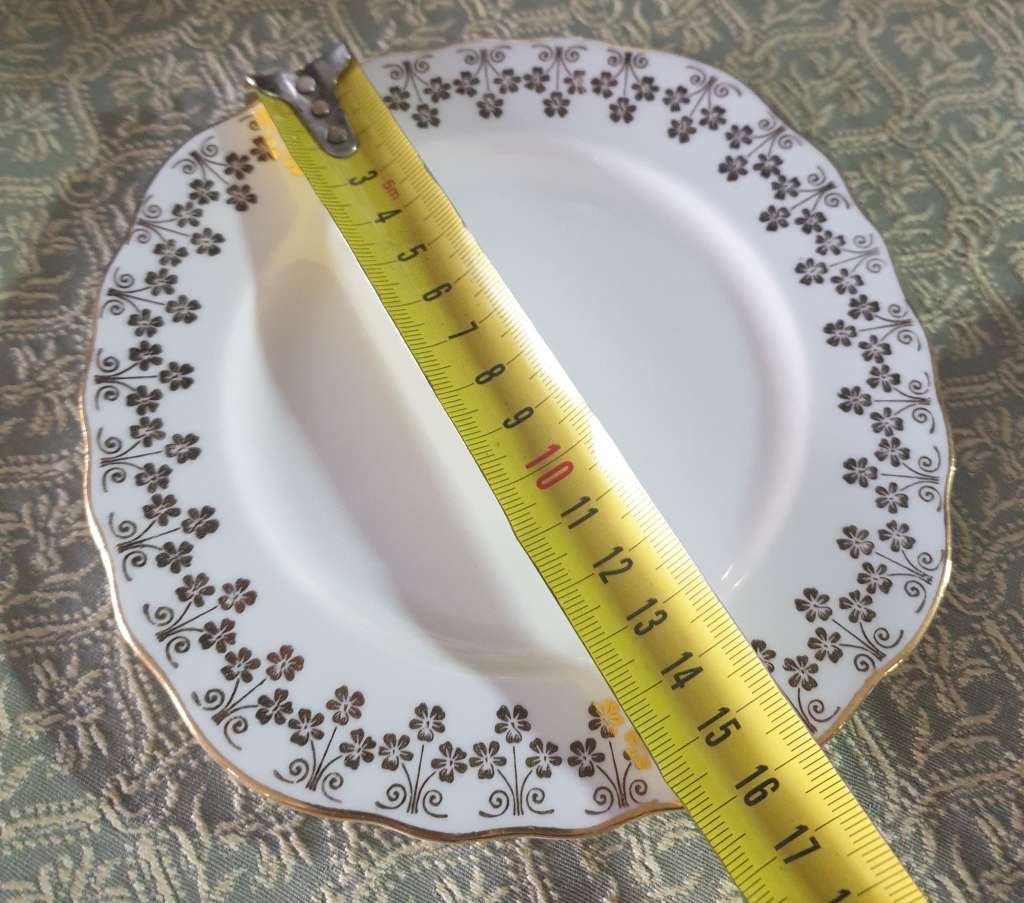 COLCLOUGH RIDGWAY POTTERIES BONE CHINA | SET WITH CAKE PLATE | ENGLAND |