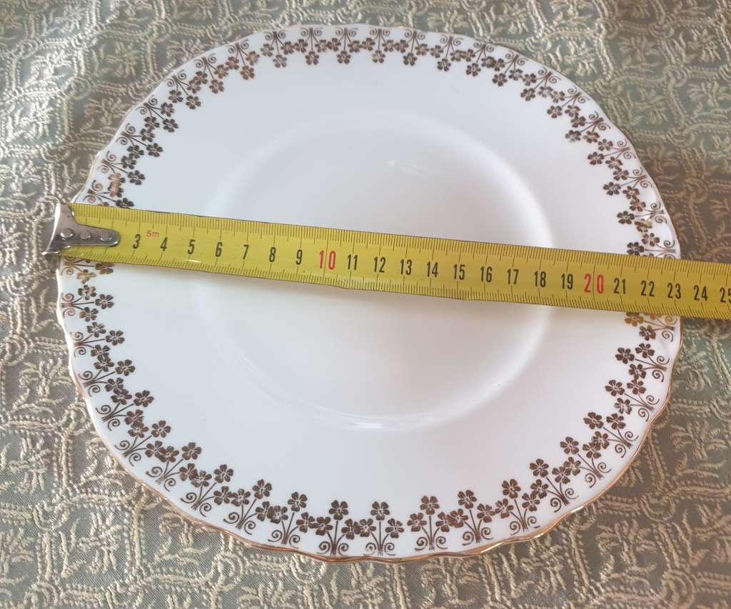 COLCLOUGH RIDGWAY POTTERIES BONE CHINA | SET WITH CAKE PLATE | ENGLAND |