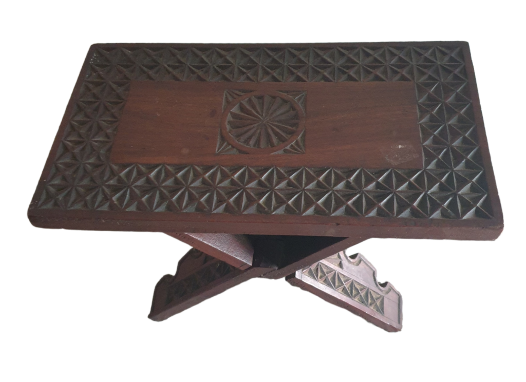 SMALL SIDE TABLE | DECOR | HOME | HAND MADE |