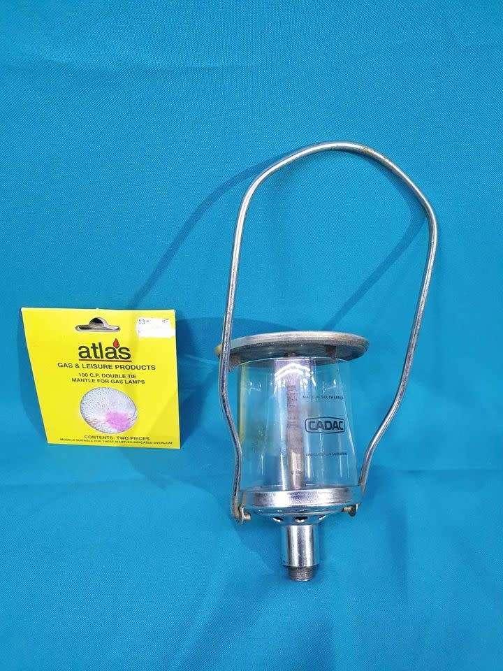 Cadac gas lamp with new mantle