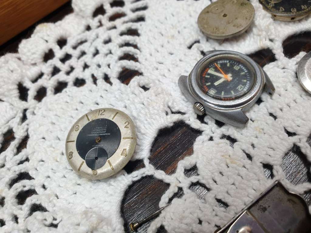 Collection of watches for repairs