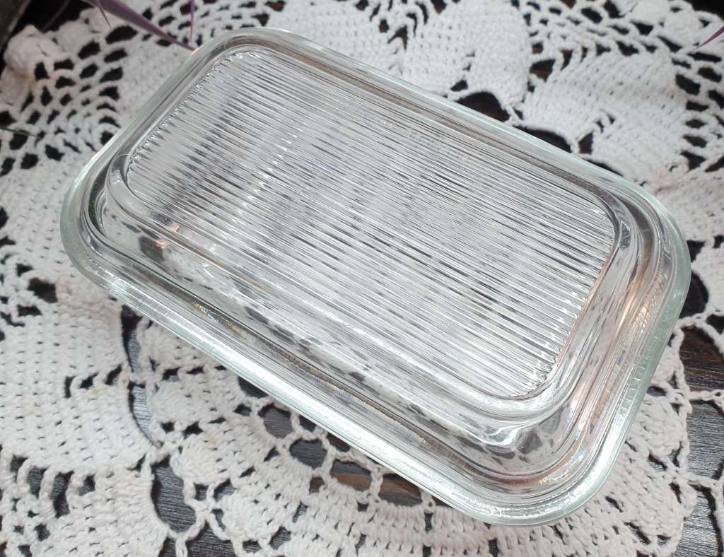 GLASS BUTTER BOWL | FRANCE |