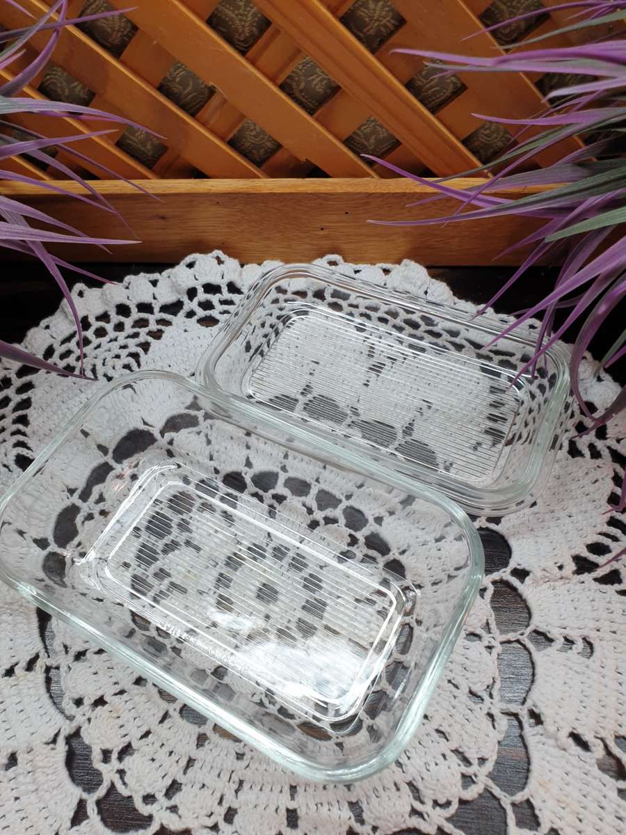 GLASS BUTTER BOWL | FRANCE |