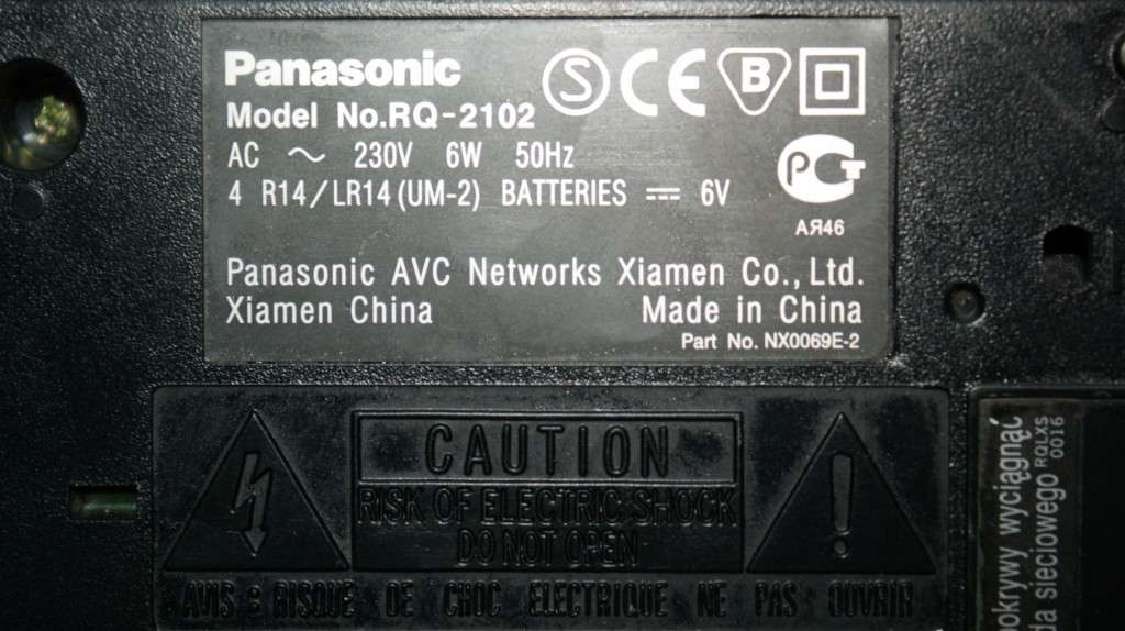 Panasonic RQ -2102 Vintage slimline tape recorder