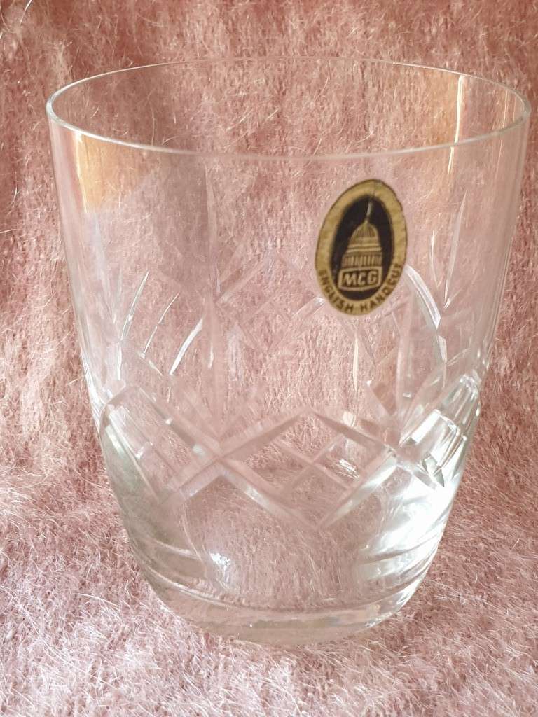 SET OF 5 CRYSTAL GLASSES