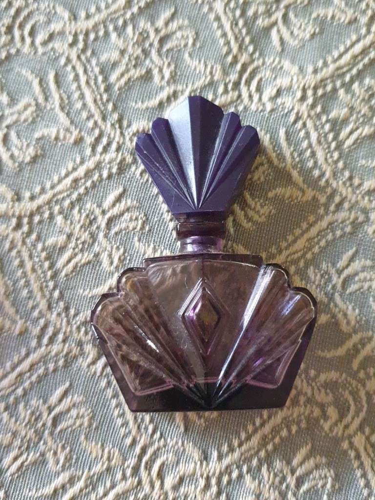 3 SMALL PERFUME BOTTLES