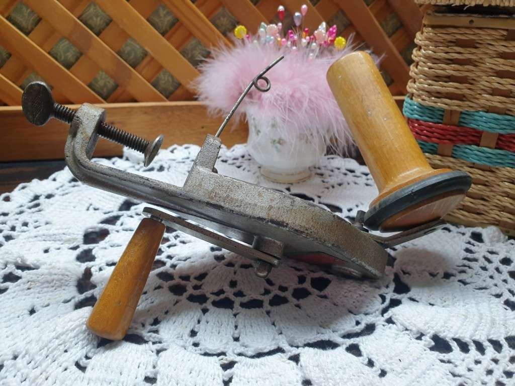 Vintage Knitmaster Automatic