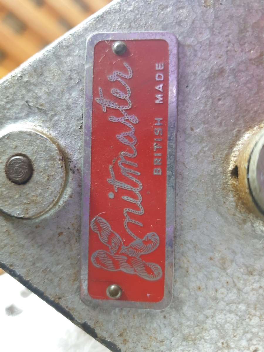 Vintage Knitmaster Automatic