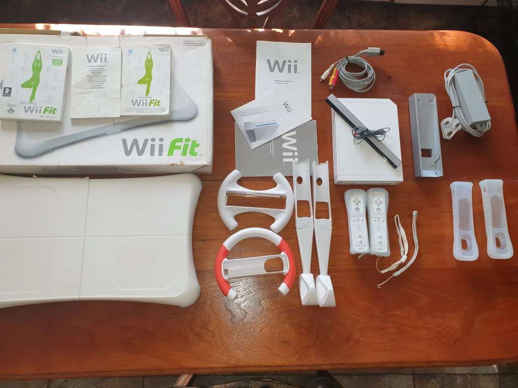 Nintendo Wii -    Massive bundle system