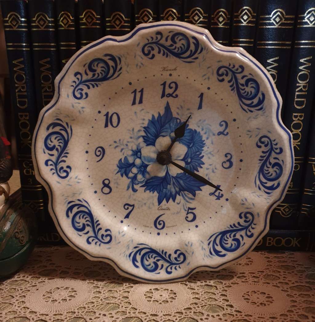 Vintage Melamine German Wall Clock Good working order.