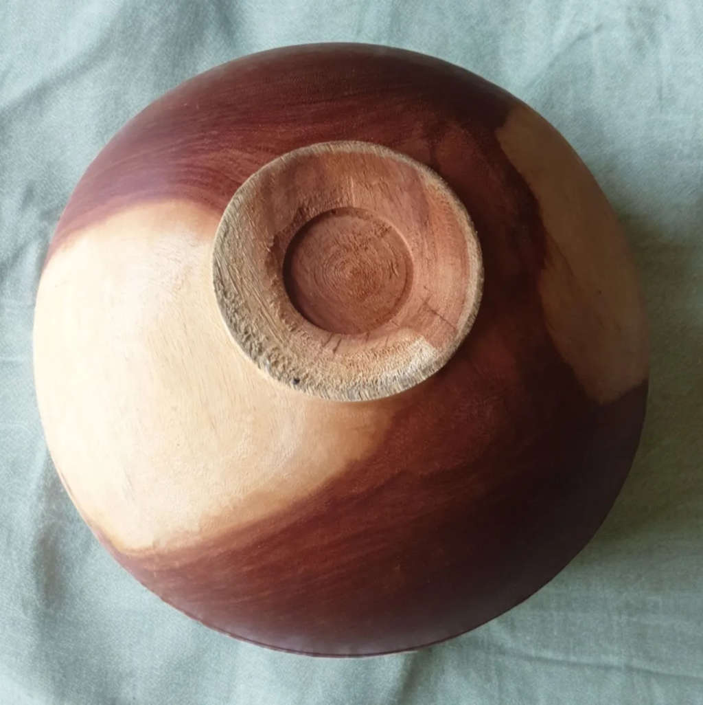 LARGE WOODE BOWL | GREAT CONDITION |