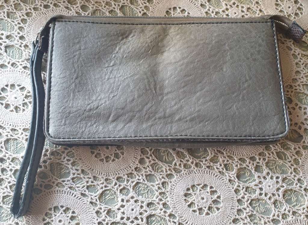 LADIES PURSE