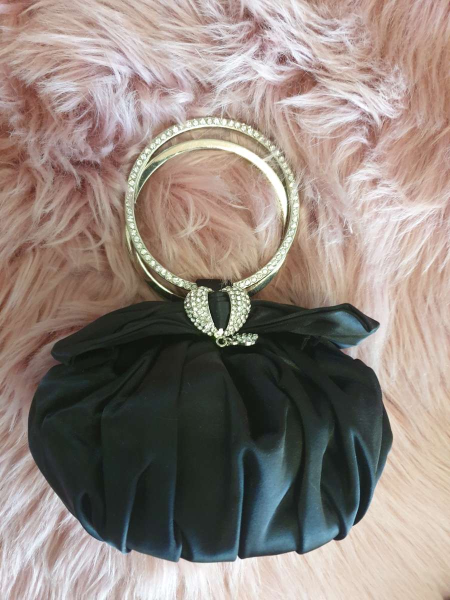 SMALL BLACK EVENING BAG
