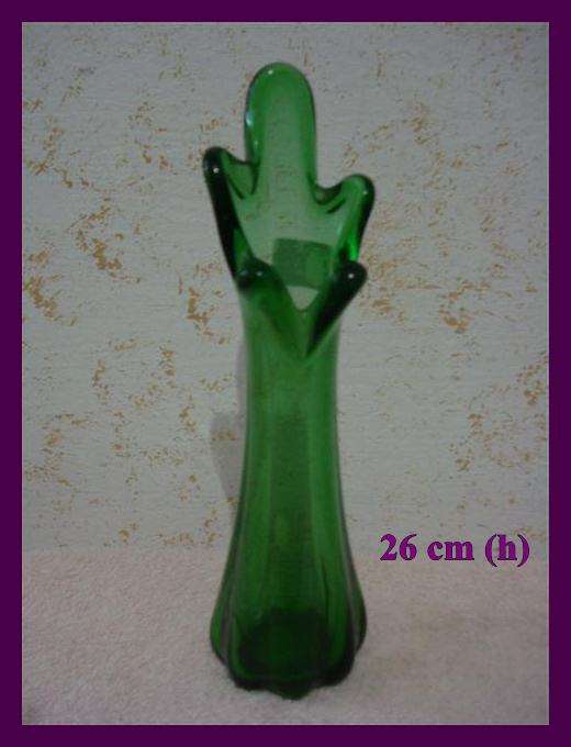 Beautifull Green Glass Vase