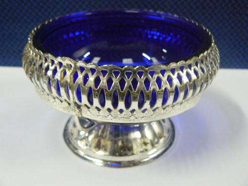 SUGAR BOWL OR SWEET DISH