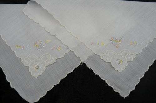 EMBROIDERED COTTON HANKIES