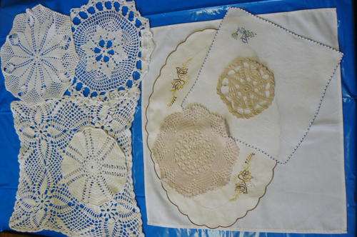 LOT OF DOILIES, TRAY CLOTH ETC.....