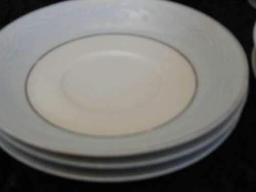 NORITAKE SET LAUREATE 6 X CUPS AND SAUCERS