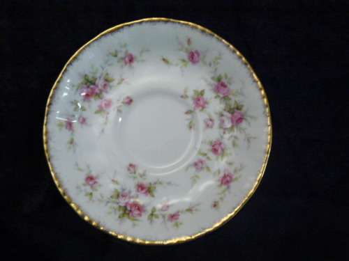 PARAGON SAUCER LOVELY