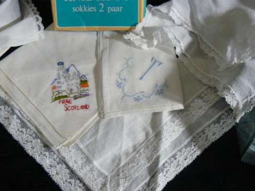 VINTAGE GOODIES FOR THE LADY