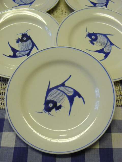 6 X PLATES WITH FISH