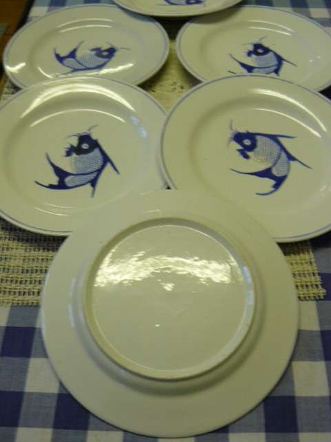 6 X PLATES WITH FISH