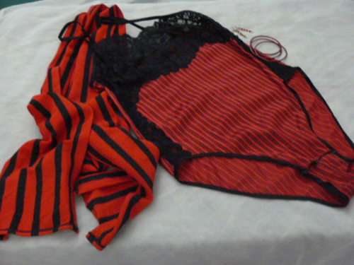 MIXED LOT VINTAGE LIKE