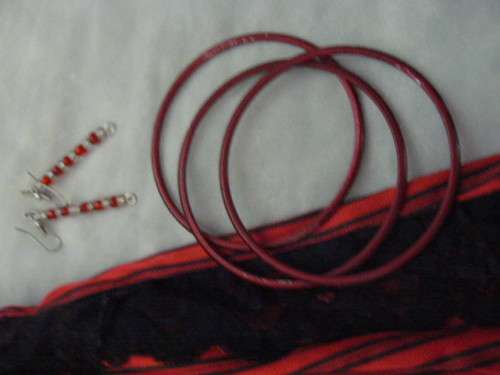 MIXED LOT VINTAGE LIKE