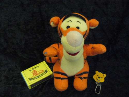 TIGGER RATTLE AND FREE GIFT